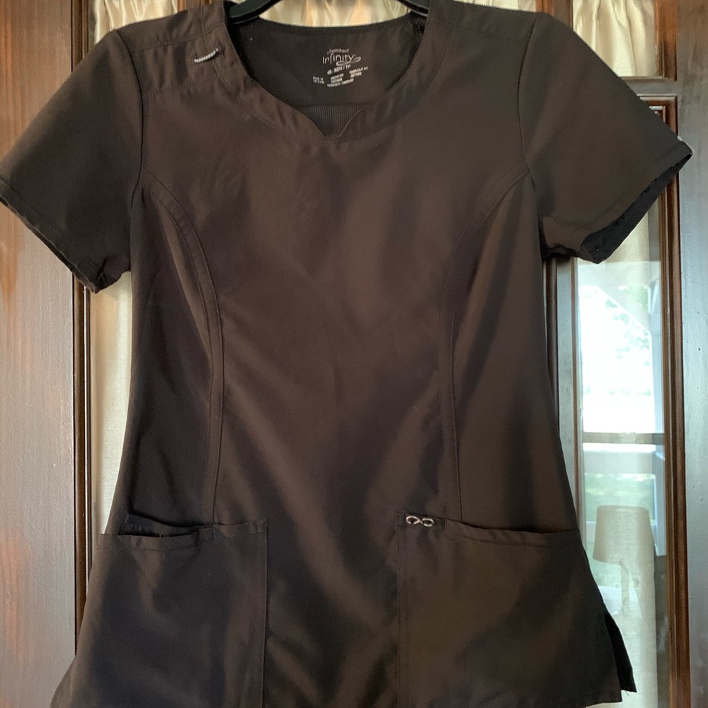 Cherokee infinity Xs scrub top